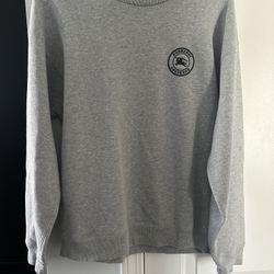 Burberry Crewneck (s)