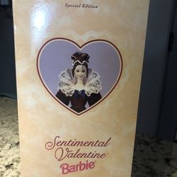 1996 Hallmark Special Edition Sentimental Valentine Barbie 