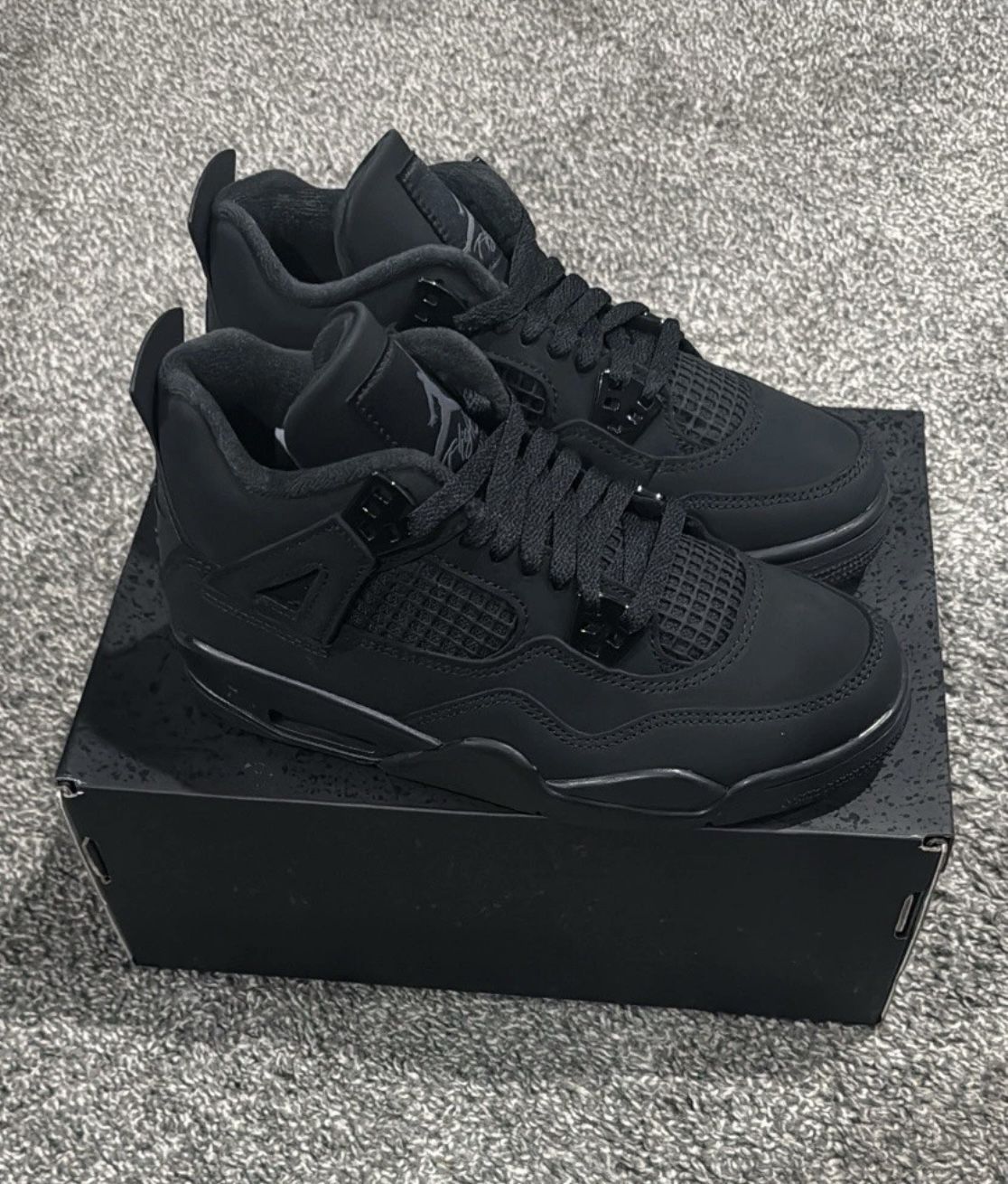Jordan 4 Black Cat