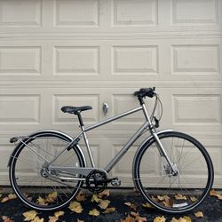 Raleigh Detour Deluxe Hybrid Commuter Bike – 700C Bicycle
