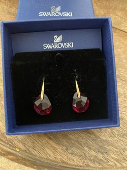 Swarovski Crystal Hand-made Earring Tear Drop Red