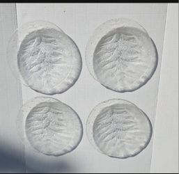 Mikasa Christmas Tree Frosted Crystal Luncheon/Dessert Plates Set of 4 Vintage 