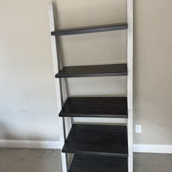 72” Ladder bookcase bookshelf. New still sells for $160.