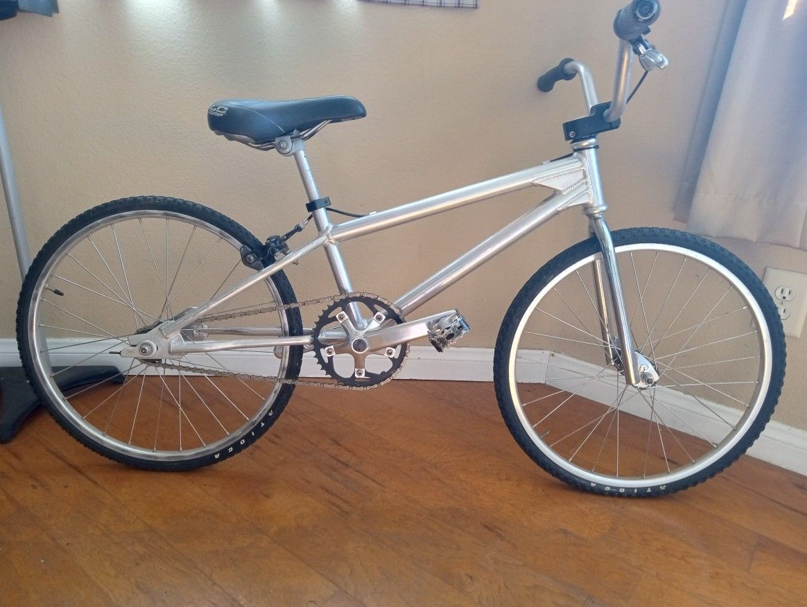 Vintage Powerlite BMX Bike 18 XLNT Condition