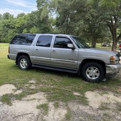 2005 GMC Yukon XL on offerup