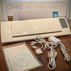 Original Silhouette Cameo in like-new condition in original box.