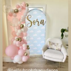 Beautiful Pink, White And Gold Garland