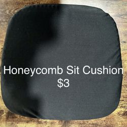 Washable Honeycomb Sit cushion $3 (Beaverton pickup)
