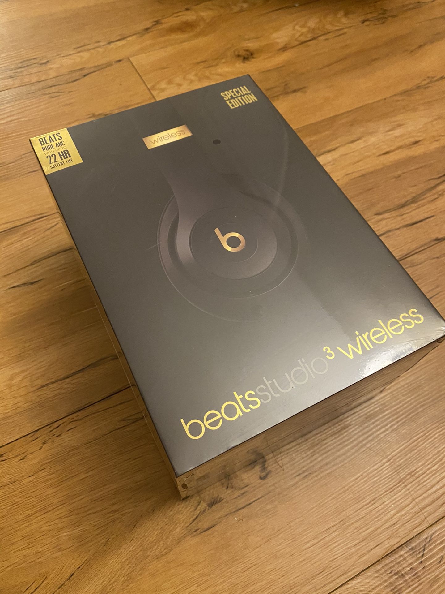 BeatsStudio3 wireless headphones