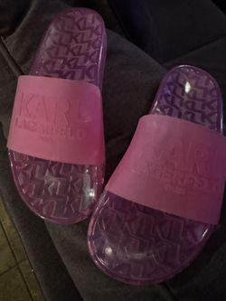 Karl Lagerfeld Slides 