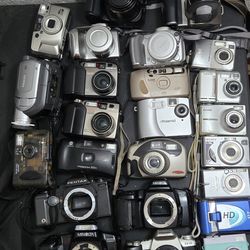 Lot Of 24 Vintage Cameras Digital Film Kodak Olympus Canon * For Parts / Repair