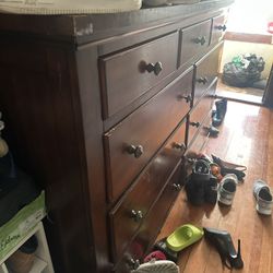 Free Big Dresser