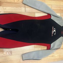O'Neill black and red wetsuit #surfing #wetsuit