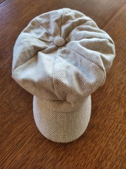 🧢 Kids Beige Herringbone Newsboy/Cabbie Hat – Size Small