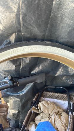 Tire for beach cruiser bike