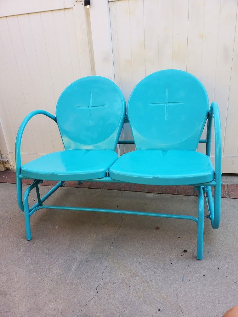 Retro Metal Glider Outdoor Loveseat