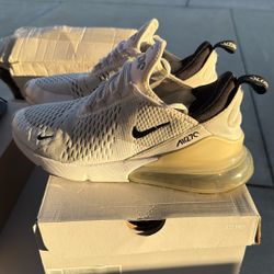 Nike Air Max 270
