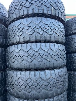 Vendo 285/60-r20 las 4 llantas o por $200
