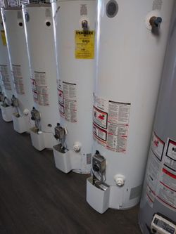 30 -40-50-38-gallón water heater for staring at 200 and 220 and 240 and 250 and 180 and 190 and 170 and 150 for $240.00