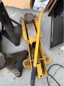 Car Jack & Accessories
