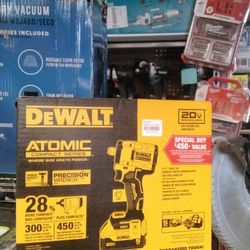 DEWALT 20V MAX BRUSHLESS 1/2" /PULG/ PO COMPACT IMPACT WRENCH WITH HOG RING ANVIL KIT
