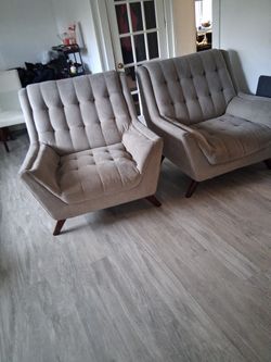 Two Twin Like Brand New 