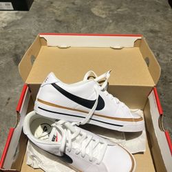 Nike Court Legacy Men's