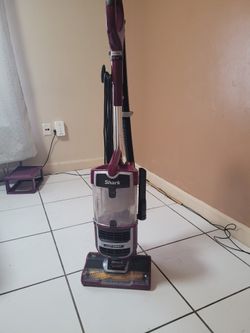 Shark Navigator Lift Away Pet Vacuum