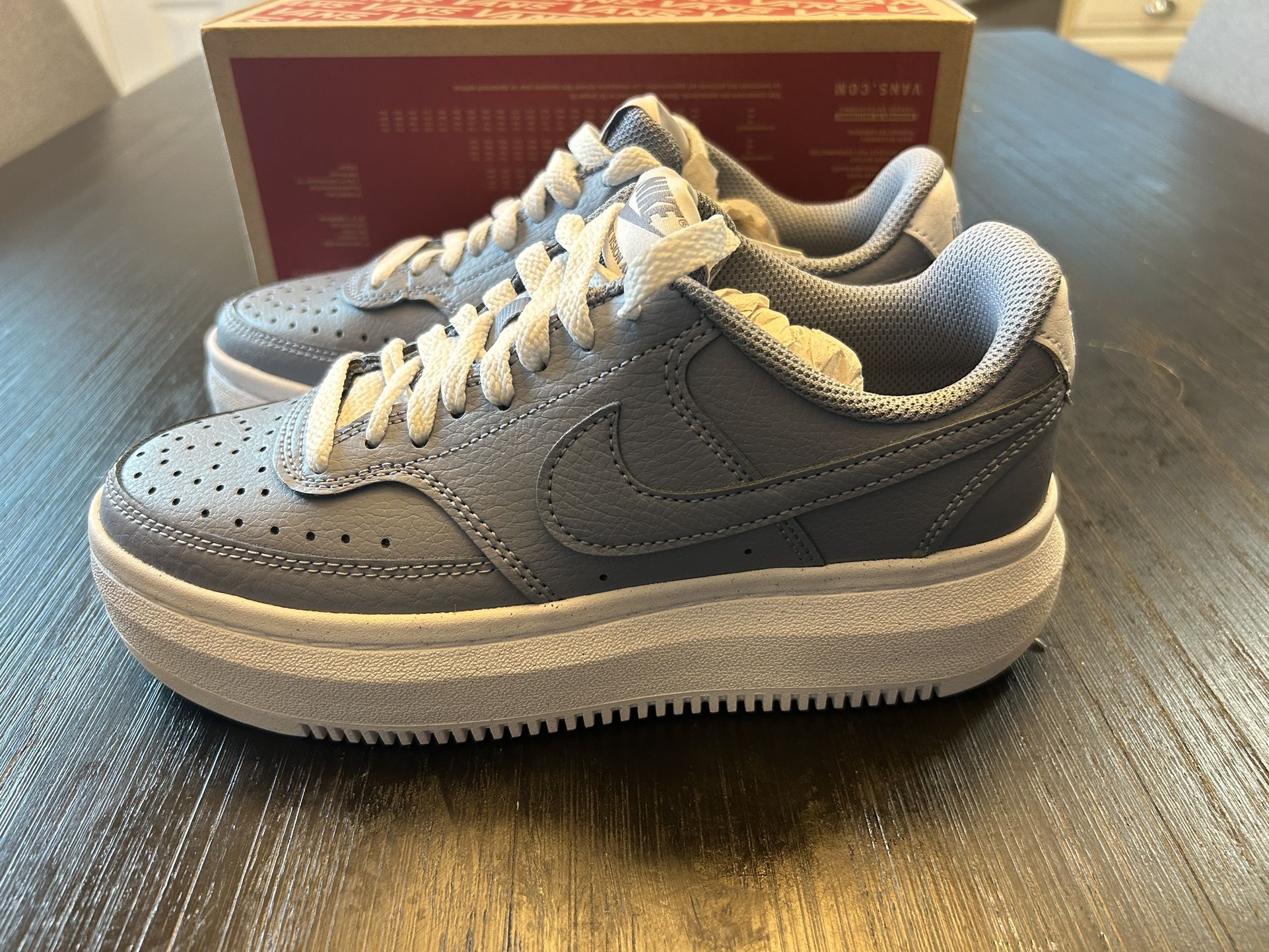 Women’s Nike Platform Air Force 1