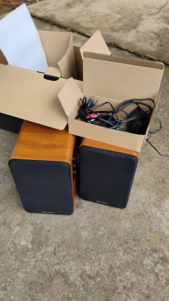 Speaker Set (Bluetooth, USB, RCA)