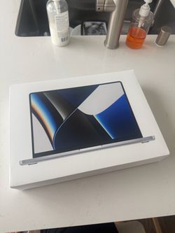 MacBook Pro 2021 14” M1 Pro Chip 16GB RAM/512GB SSD