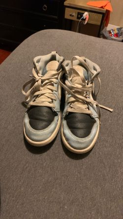 Nikes Size 2.5y