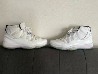 Air Jordan 11 Retro Legend Blue Sneakers