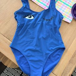 Teen swimsuit size medium