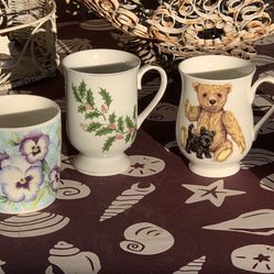 Vintage Ceramic Mugs 