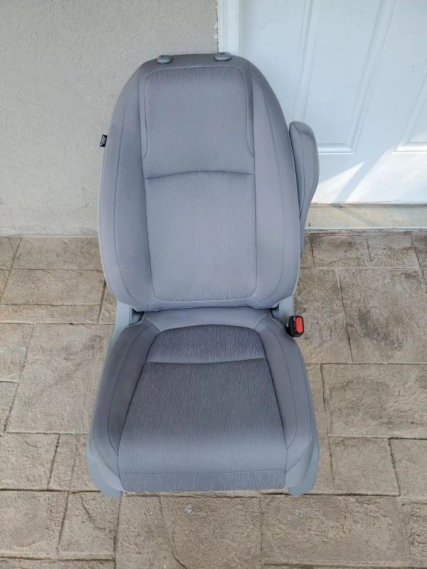 2019 Honda Odyssey Front Right Passenger Electric Seats Gray Cloth OEM