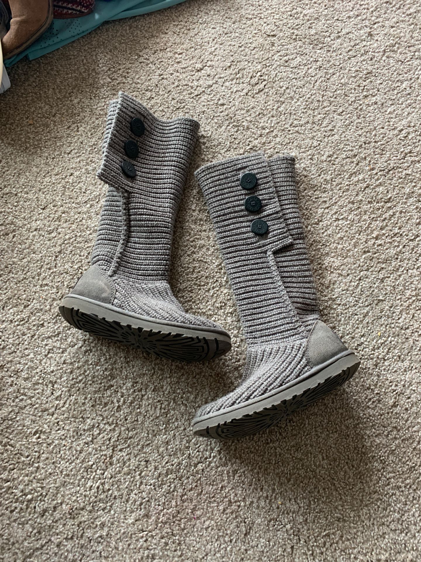 UGG gray sweater boots size 7