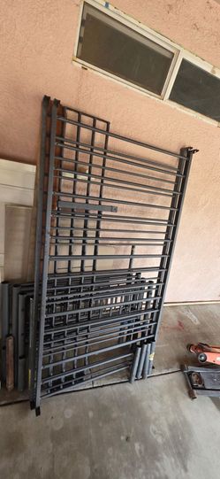 Solid metal bunk bed frame very sturdy for 2 mattress