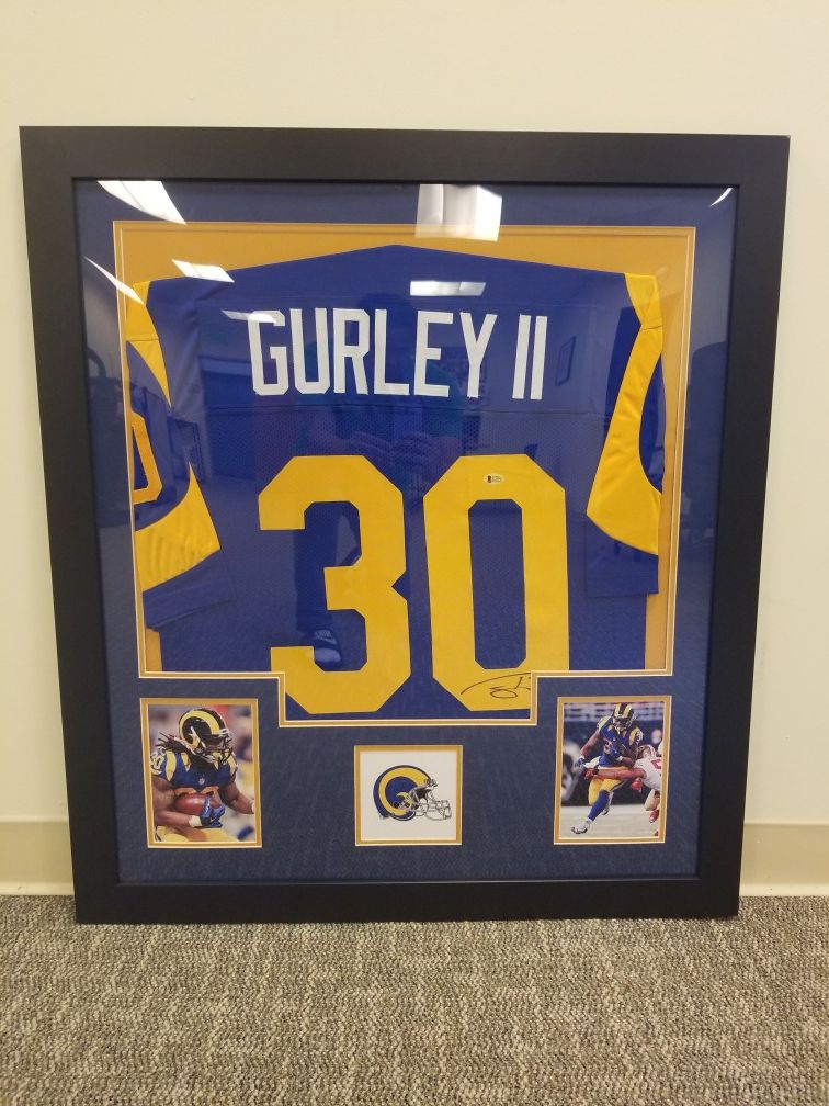 Todd Gurley signed jersey