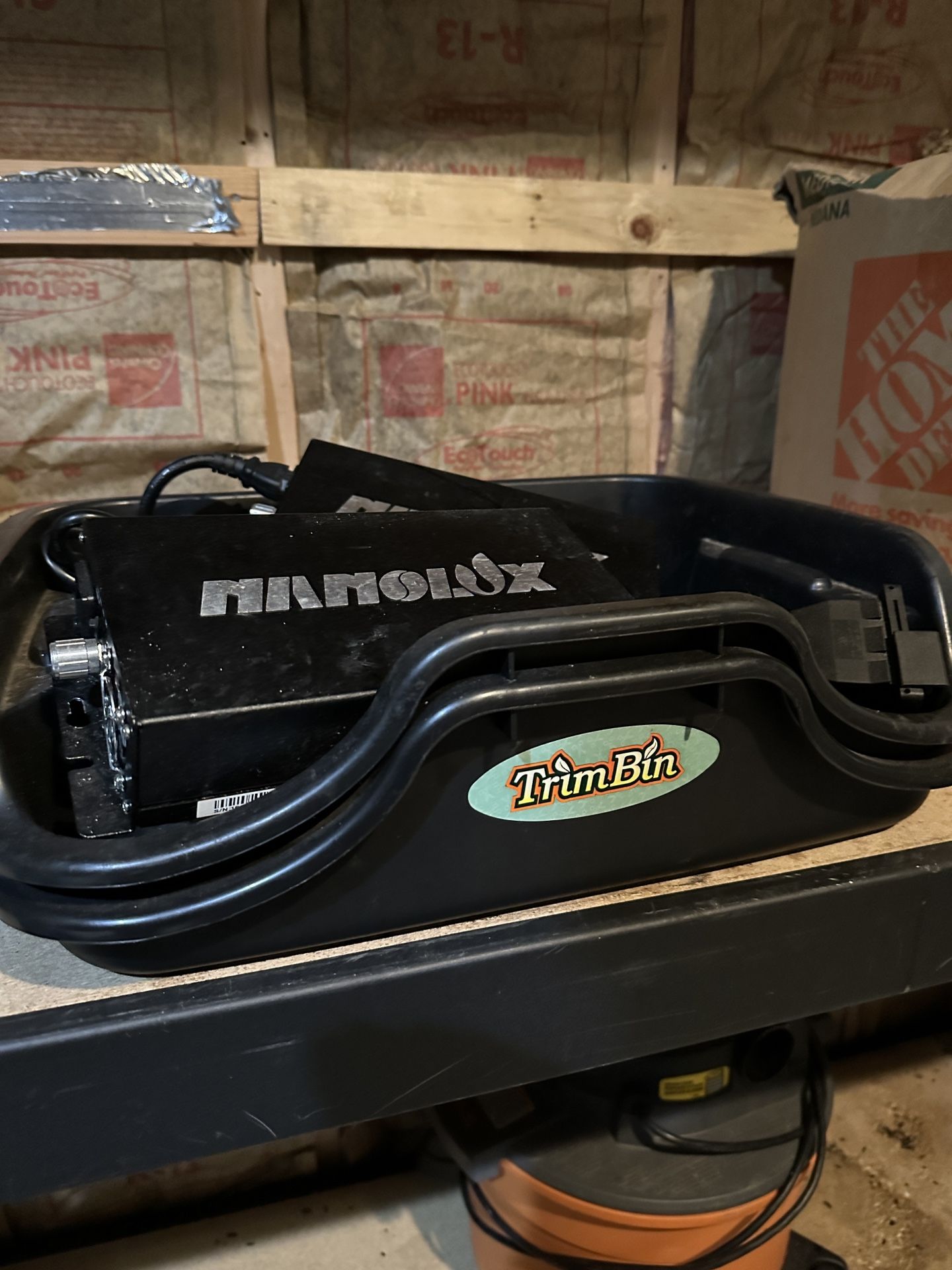 (2) Nanolux 1000w Ballasts + Trim Bin