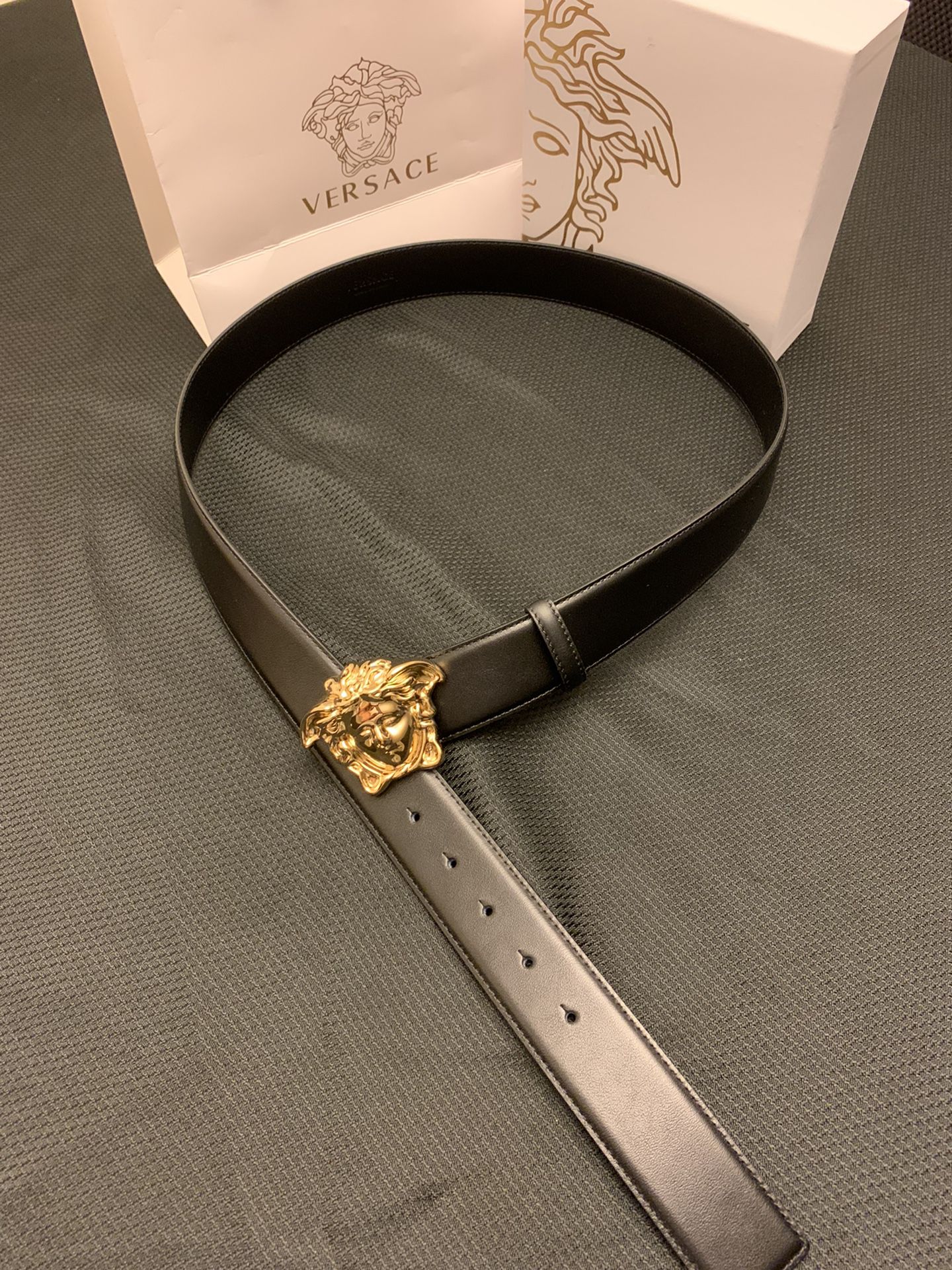 Versace Belt mens for Sale in Bronx, NY - OfferUp