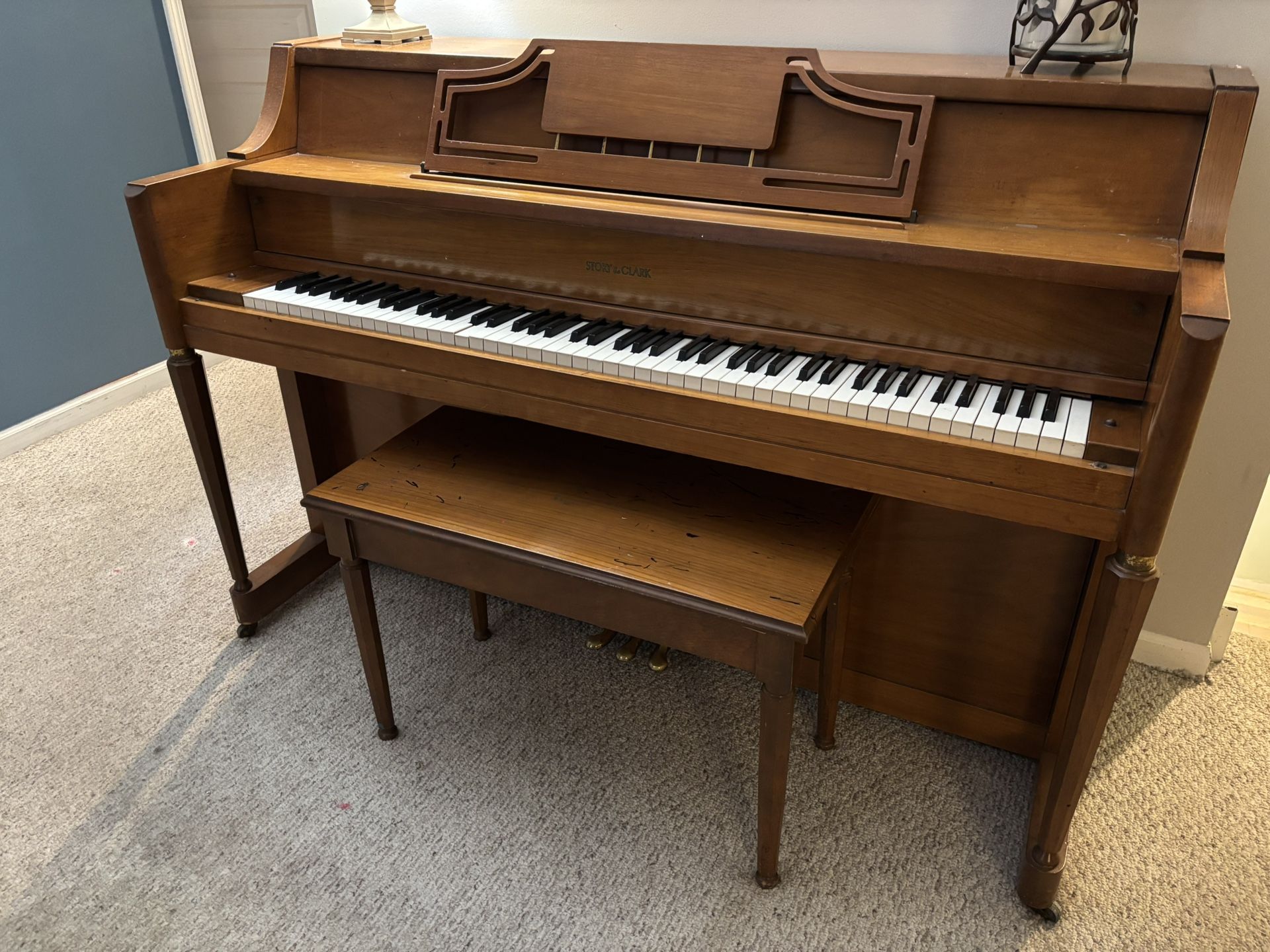 Story And Clark Upright Piano