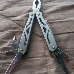 Utilities Knife 9 In 1