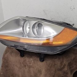 2003-2005 Bmw E85 Z4 Roadster Left & Right  Headlights 
