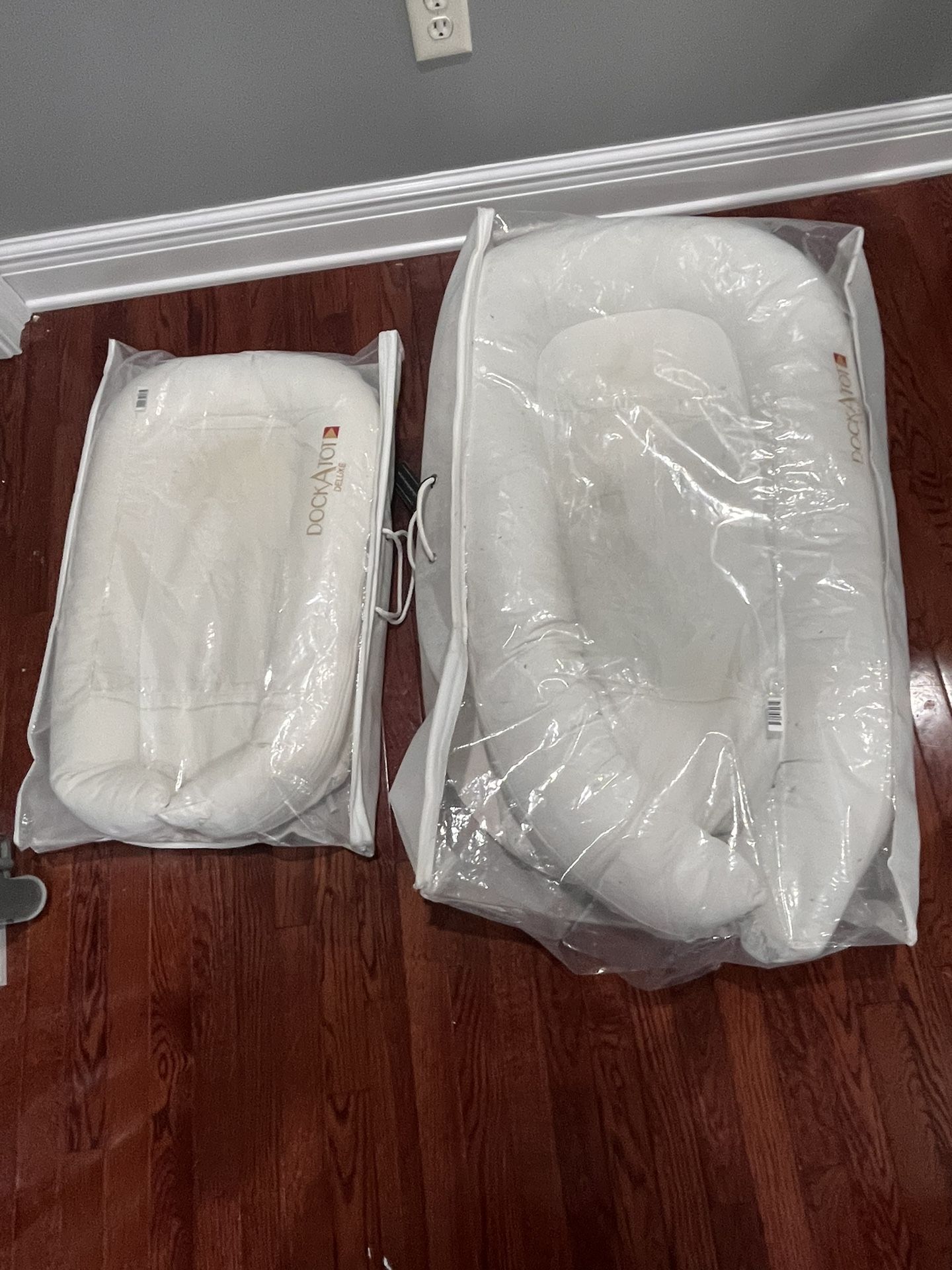 2 Dockatot Baby Sleeper