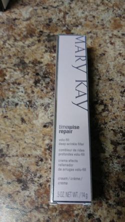 Timewise Repair Volu-Fill deep wrinkle Filler