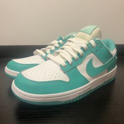 SIZE 7 WOMAN - Nike Dunk Low Green Glow
