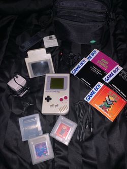 Original Gameboy bundle
