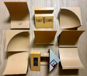 Tech deck ramps