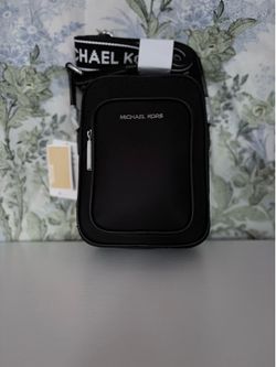 Mk crossbody nueva